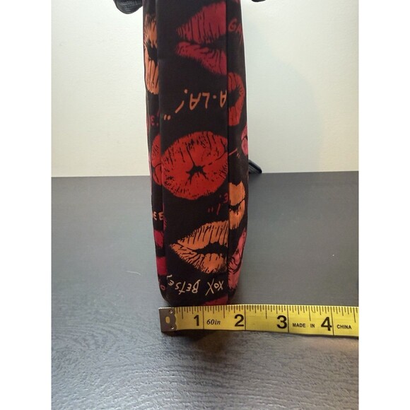 Betsey Johnson Laptop Bag Lips Kisses - Picture 16 of 16